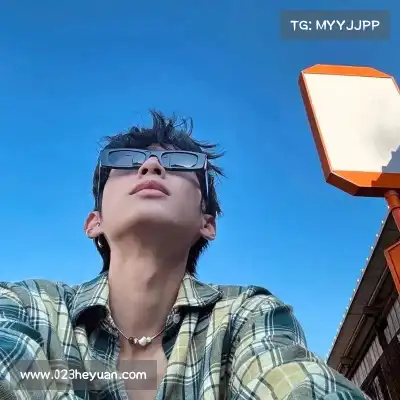 鲍欢蔚